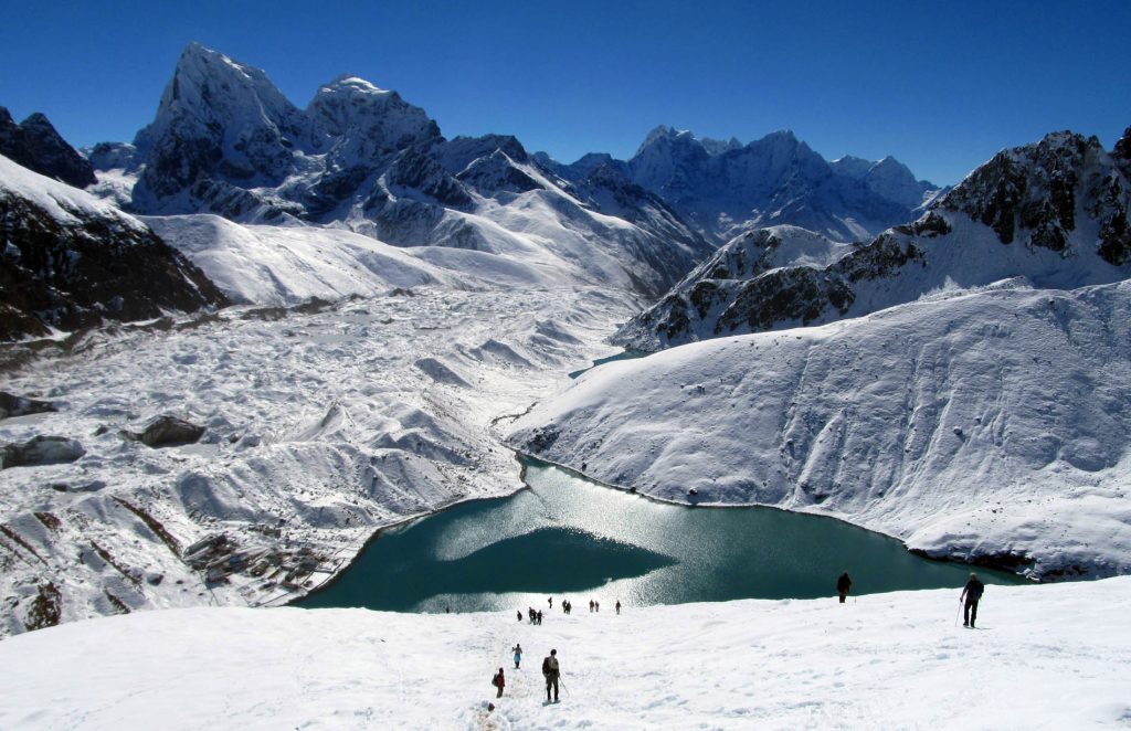 Gokyo valley 2
